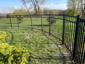 Kenosha Fence Contractor Black Texture Flat Top Aluminum 300x225